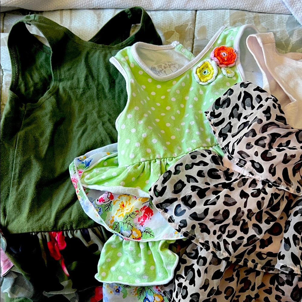 Bundle 3 Pippa & Julie 24 m dresses.  So cute!